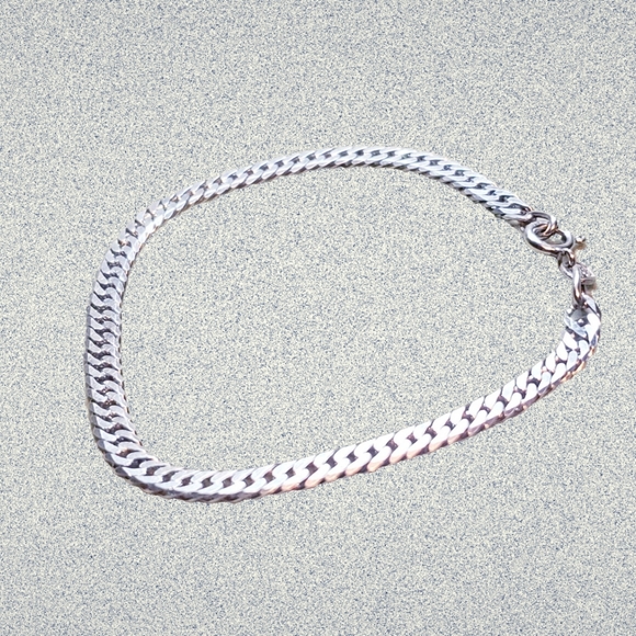 7 in. Sterling Silver Link Bracelet - Picture 3 of 8